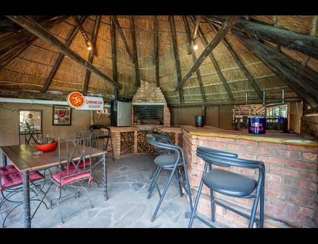 7 BEDROOM HOUSE FOR SALE IN SELBORNE